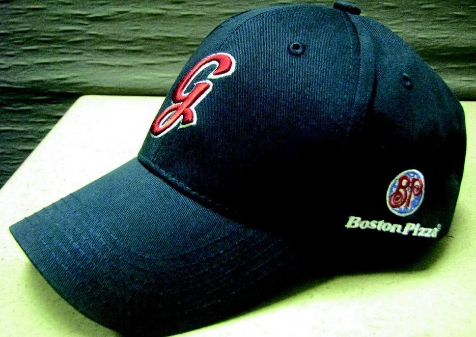 boston pizza cap - winnipegg goldeyes - american professional