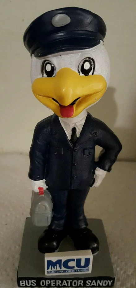 bus driver sandy bobblehead - brooklyn cyclones - new york mets (2)