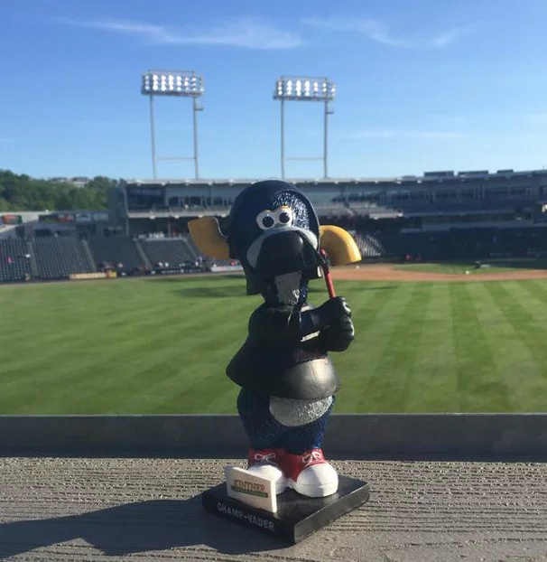 champ vader bobblehead - scranton wilksbury railriders - new york yankees (2)