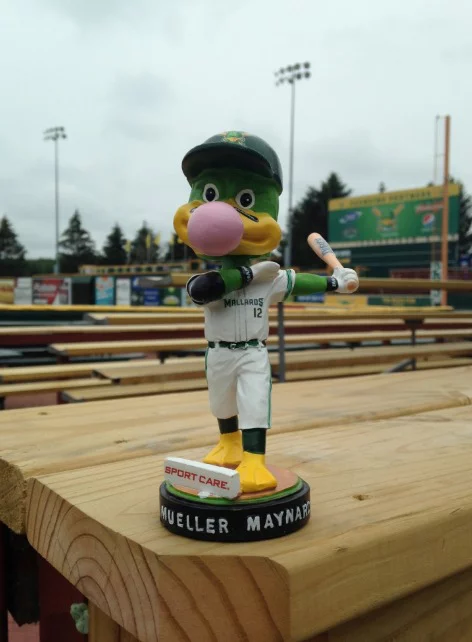mueller maynard bobblehead - madison mallards - northwoods league