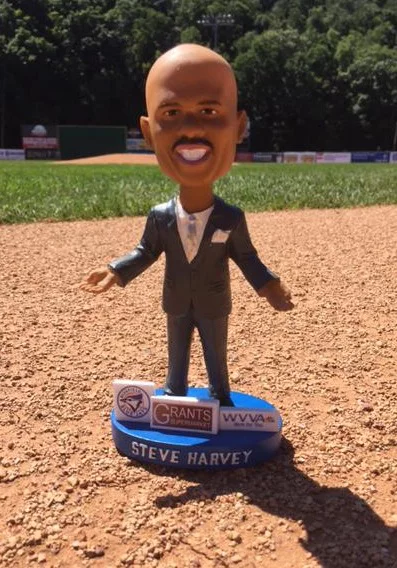 steve harvey bobblehead - bluefield blue jays - toronto bluejays