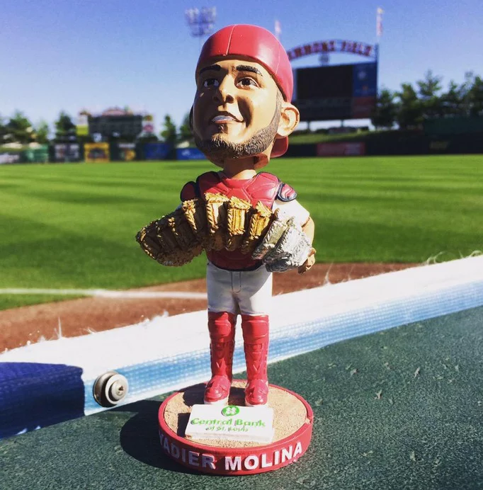 yadier molina gold and silver glove bobblehead - springfield cardinals - st louis cardinals
