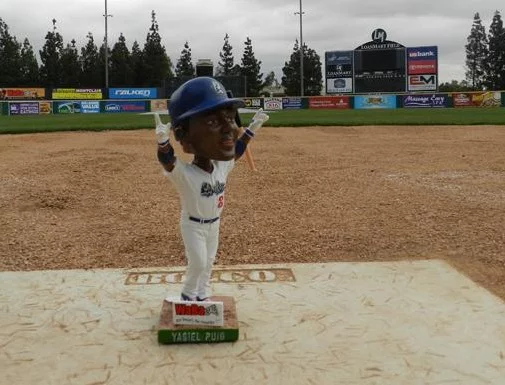 yasiel puig bat flip bobblehead - rancho cucamonga quakes - los angeles dodgers