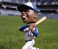 April 10, 2014  New York Mets vs Atlanta Braves – Hank Aaron Bobblehead Night