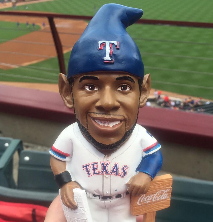 elvis andrus gnome - texas rangers (2)