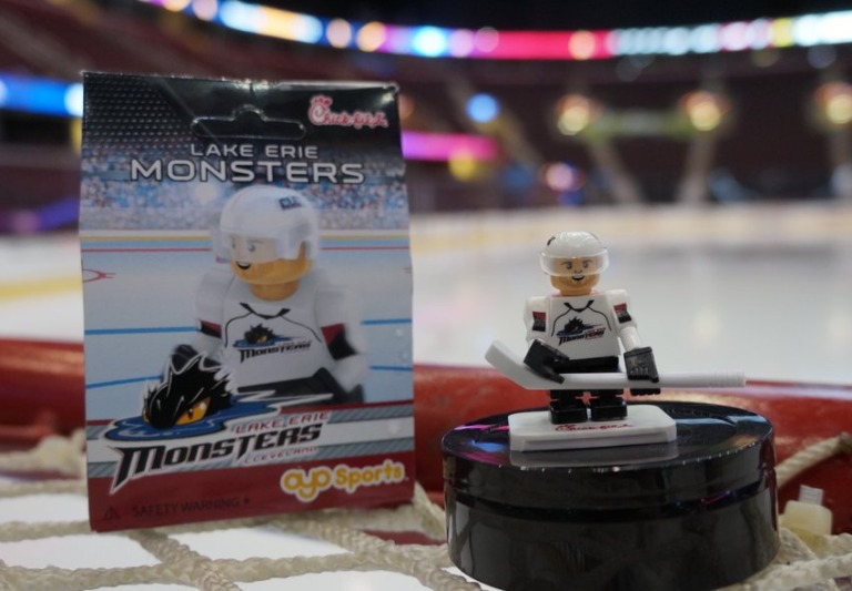 February 27, 2016  Lake Erie Monsters vs Rockford Icehogs – Oyo Player Figurine
