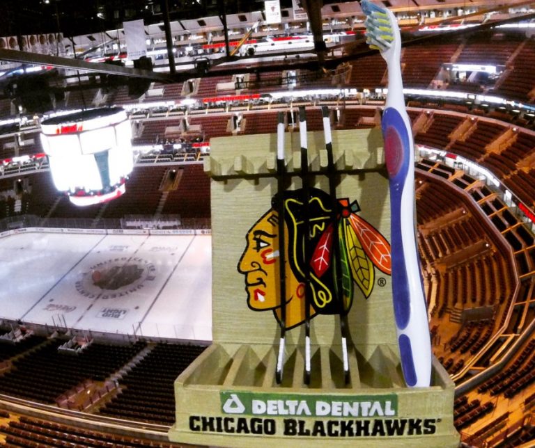 January 8, 2017 Chicago Blackhawks – Toothbrush Holder