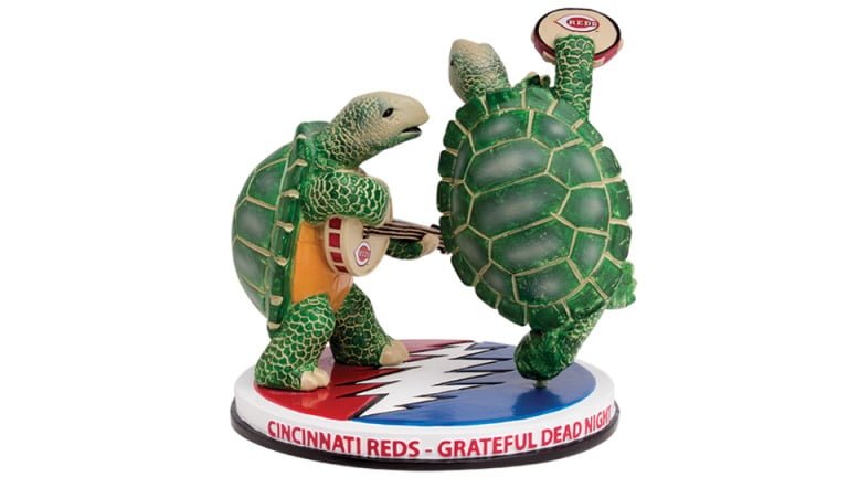 May 19, 2017 Cincinnati Reds – Grateful Dead Terrapin figurine