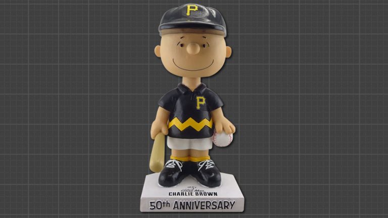 August 3, 2017 Pittsburgh Pirates – Charlie Brown Bobblehead