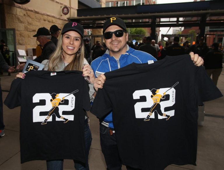 April 22, 2017 Pittsburgh Pirates – Free Shirt Saturday