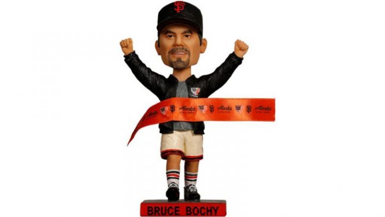 September 10, 2018 San Francisco Giants – Bruce Bochy runner bobblehead