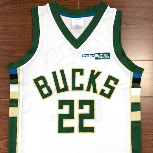 khris middleton youth jersey