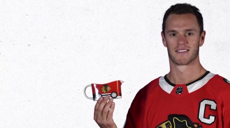 November 14, 2018 Chicago Blackhawks – BLACKHAWKS GRAVY BOAT