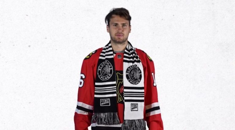 January 7, 2019 Chicago Blackhawks – BLACKHAWKS WINTER SCARF