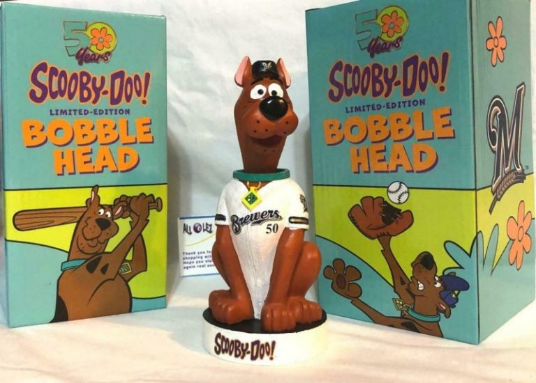 scooby bobble head