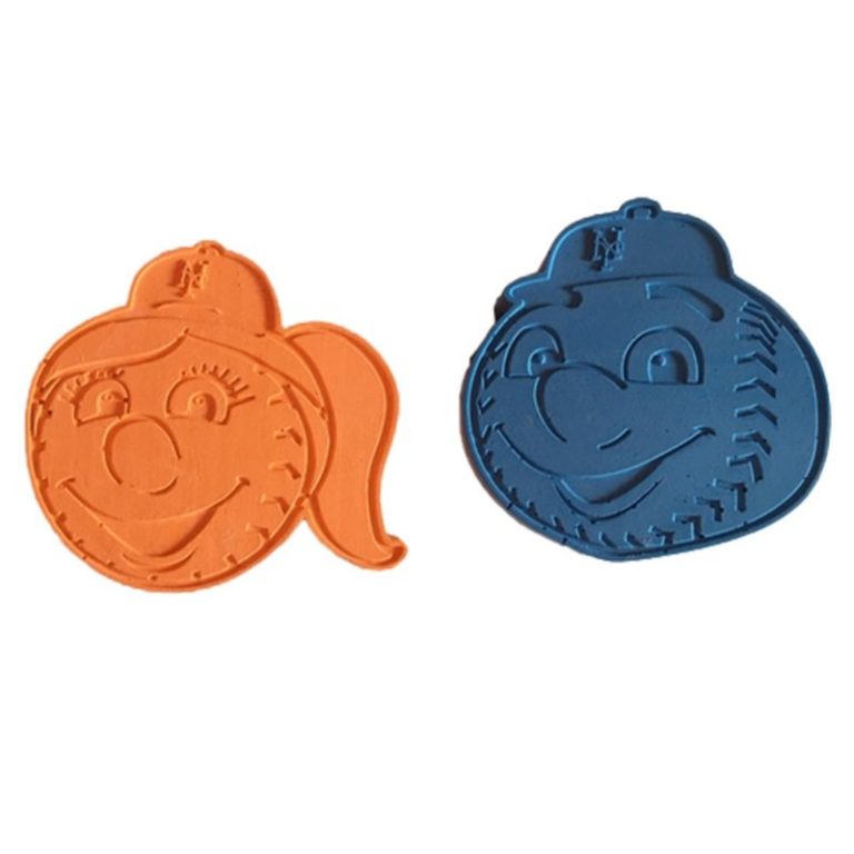 May 15, 2022 New York Mets -Mr. & Mrs. Met Sidewalk Chalk