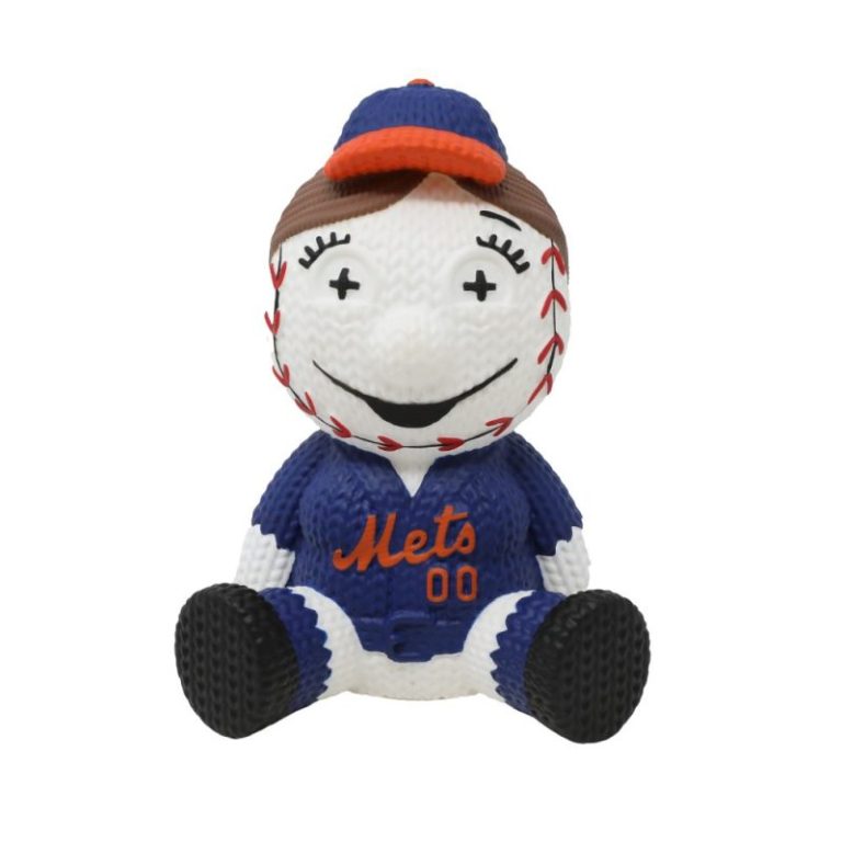 May 6, 2023 New York Mets – Knit Series Mrs. Met