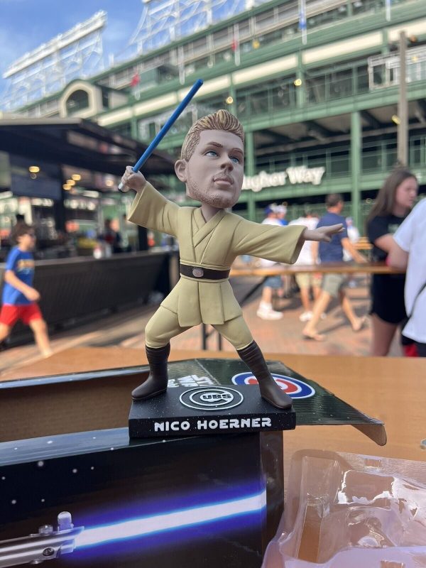 Chicago Cubs - Nico Hoerner Jedi bobblehead